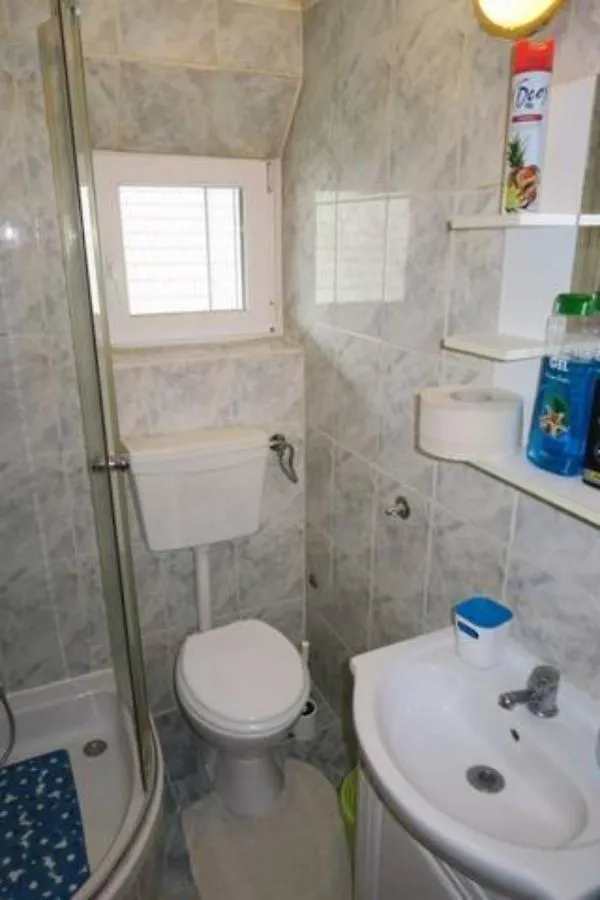 *** Guest house Holiday Rooms & Apartments In The Rosy Garden Ljubljana Slovenia