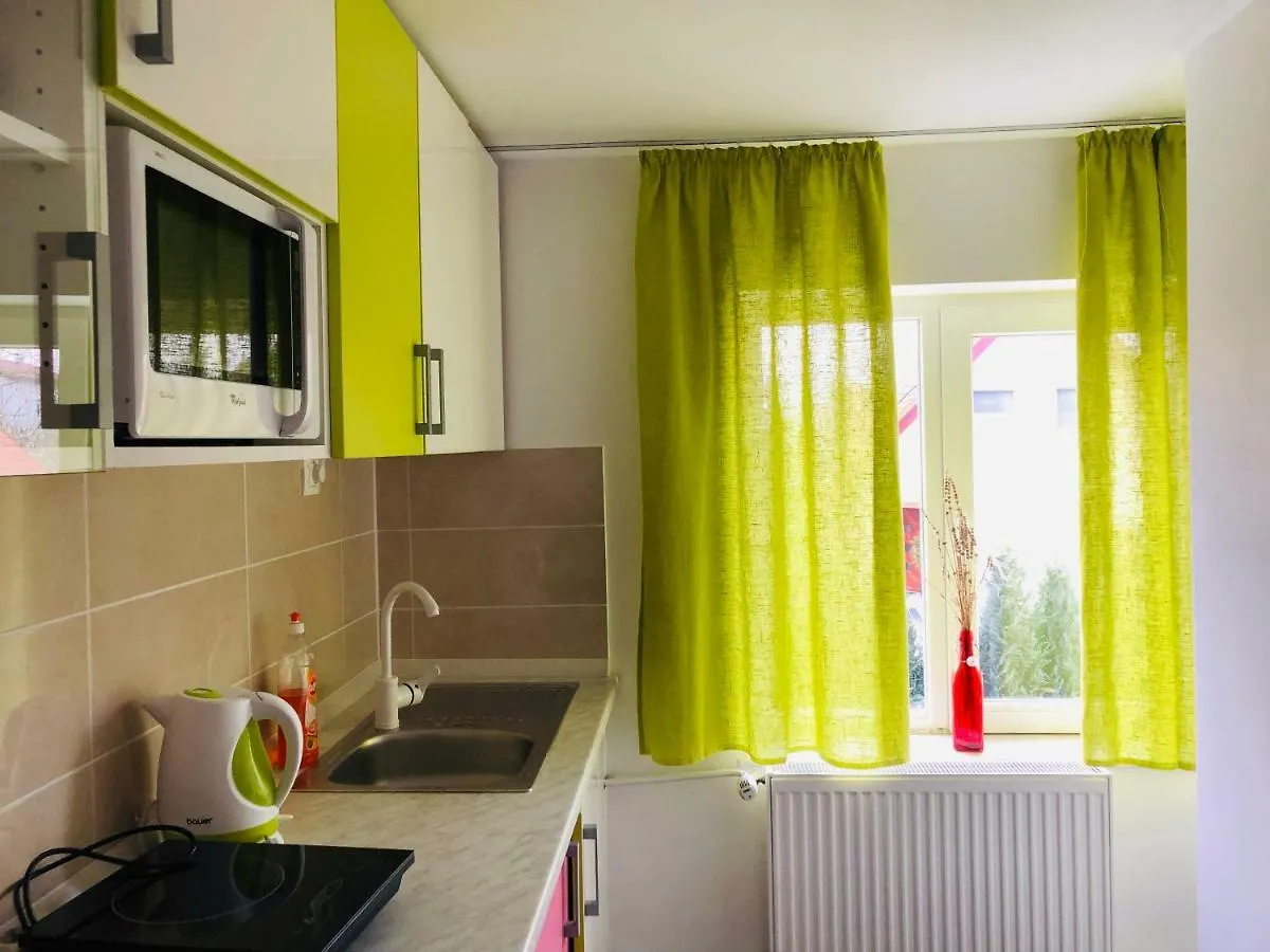 Holiday Rooms & Apartments In The Rosy Garden Ljubljana