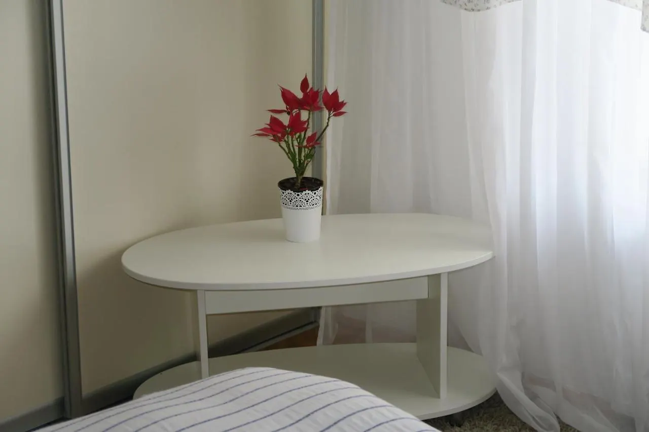 Holiday Rooms & Apartments In The Rosy Garden Laibach 3*,